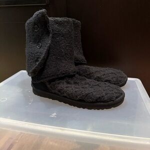 UGG Black Knit Foldover Boots Women’s Size 10